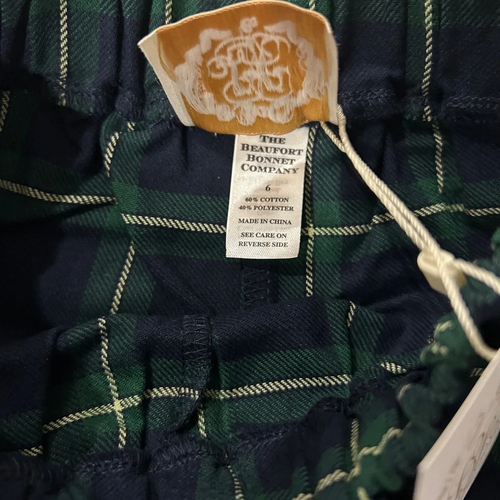 The Beaufort Bonnet Company Natalie Knickers Holiday Plaid Size 6